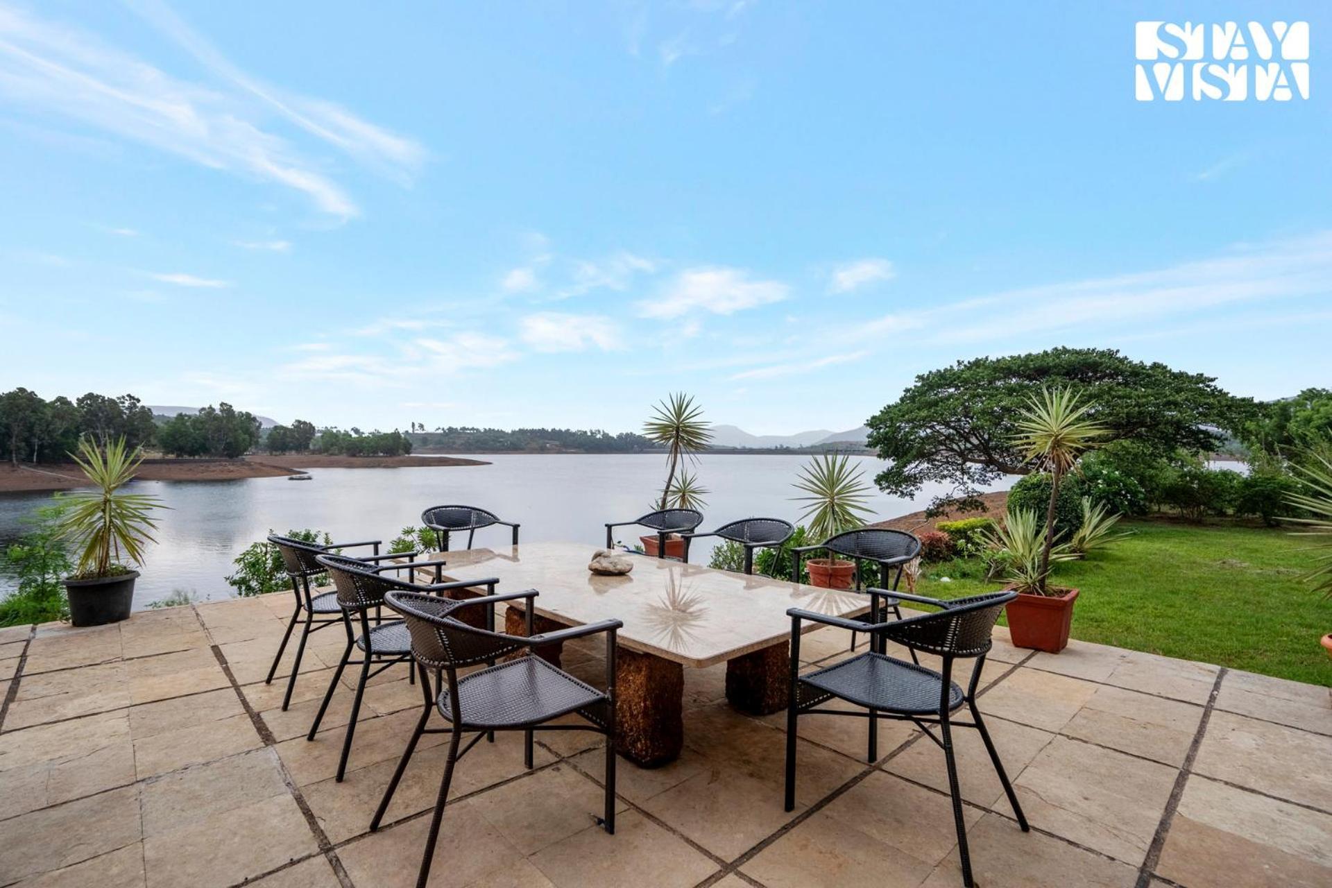Stayvista At Three Shores With Lake View & Alfresco Dining Khamshet 外观 照片